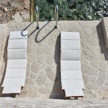 Salt Retreat - Seafront Villa Chalki Town Luaran gambar